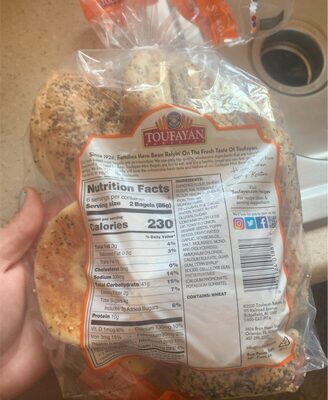 Everything Hearth Baked Mini Pre-Sliced Bagels, Everything