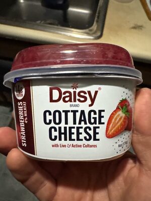 4% Cottage Cheese With Strawberries, Strawberries