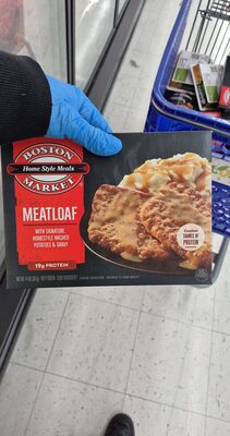 Meatloaf With Signature, Homestyle Mashed Potatoes & Gravy