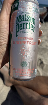 MAISON PERRIER Grapefruit Flavored Sparkling Water 11.15floz Can