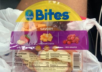 Apple Wedges, Cheddar Cheese, Red Grapes Savory Bites