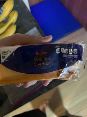 Medium Cheddar Cheese, Medium Cheddar
