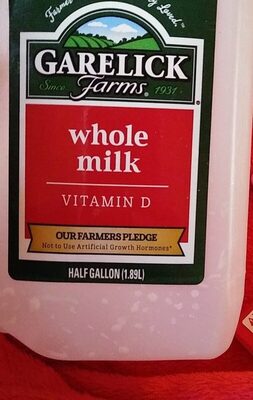 Garelick Farms Whole Milk, 0.5 Gallon
