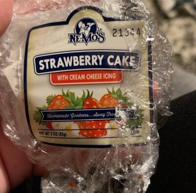 Strawberry Cake With Cream Cheese Icing, Strawberry