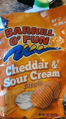 Cheddar & Sour Cream Ripple Potato Chips, Cheddar & Sour Cream