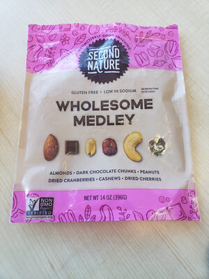 Wholesome Roasted Almonds, Dark Chocolate Chunks, Roasted Peanuts, Dried Cranberries, Roasted Cashews, Dried Cherries Medley, Wholesome