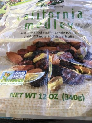 Second Nature, California Medley, Gently Roasted Unsalted Nuts And Dried Fruits