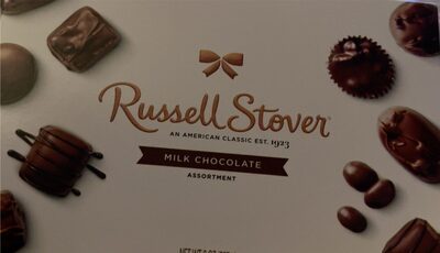 Assortment Milk Chocolate, Nut Caramel, Peanut Cluster, Strawberry Creme, Vanilla Creme, Butter Cream, Peanuts, Caramel
