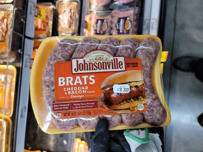 Cheddar & Bacon Sausage Brats, Cheddar & Bacon