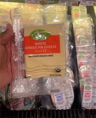 White American Pasteurized Process Cheese Slices, White American