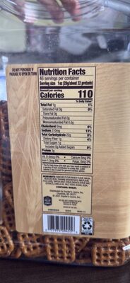 Snyder's of Hanover Pretzel Snaps, 46 Oz Canister