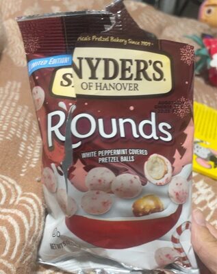 Snyder's of Hanover Pretzels, White Peppermint Rounds, 5 Oz