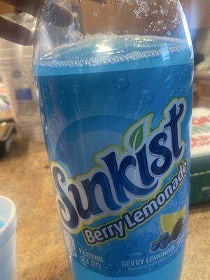 Berry Lemonade Flavored Soda, Berry Lemonade