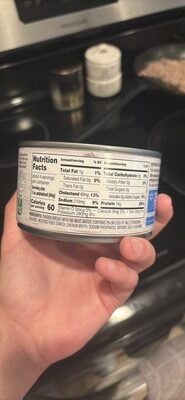 Less Sodium Chunk Breast With Rib Meat In Water, Less Sodium Chunk In Water