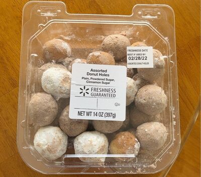 Assorted Plain, Powdered Sugar, Cinnamon Sugar Donut Holes, Assorted