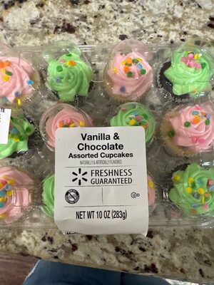 Assorted Cupcakes, Vanilla & Chocolate