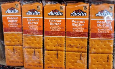 Peanut Butter On Cheese Sandwich Crackers, Peanut Butter