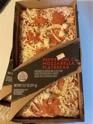 Pepperoni & Mozzarella Flatbread, Pepperoni; Mozzarella