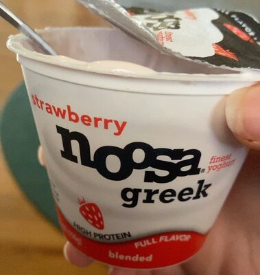 Strawberry Yoghurt, Strawberry