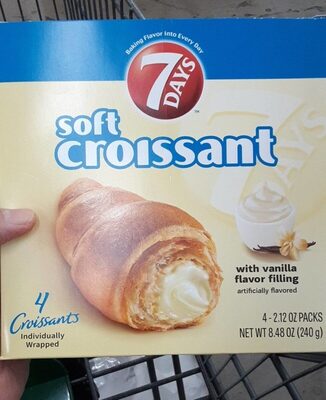 Soft Croissant With Vanilla Flavor Filling, Vanilla