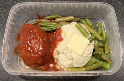 Turkey Meatloaf With Mashed Potatoes & Green Beans, Turkey Meatloaf