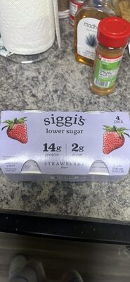Lower Sugar, Lower Calorie Icelandic Skyr Lowfat, Strawberry Flavored Yogurt, Strawberry