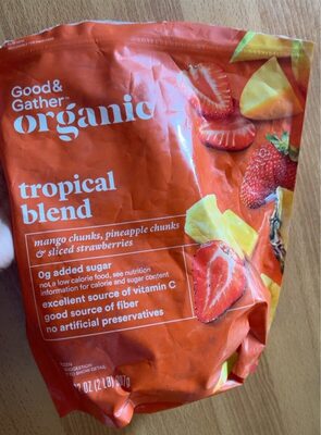 Tropical Mango Chunks, Sliced Strawberries & Pineapple Chunks Blend, Tropical