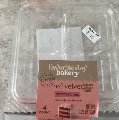 Red Velvet Petits Fours Filled With Buttercream, Red Velvet