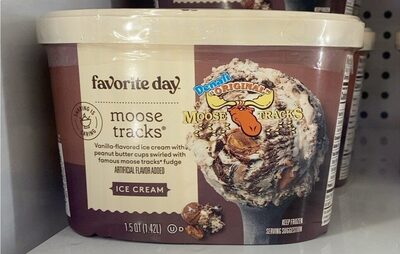 Denali "Original" Moose Tracks Vanilla-Flavored Ice Cream With Peanut Butter Cups Swirled With Famous Moose Tracks Fudge, Denali "Original" Moose Tracks