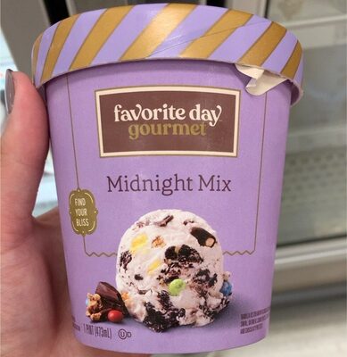 Midnight Mix Vanilla Ice Cream With Chocolate Cookie Crumb Swirl, Oatmeal Cookie Pieces, Chocolate Candy And Chocolaty Pretzels, Midnight Mix