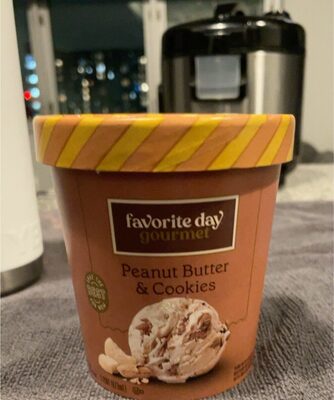 Peanut Butter & Cookies Peanut Butter-Flavored Ice Cream With Peanut Butter Chunks, Peanut Butter Swirl And Shortbread Cookies, Peanut Butter & Cookies