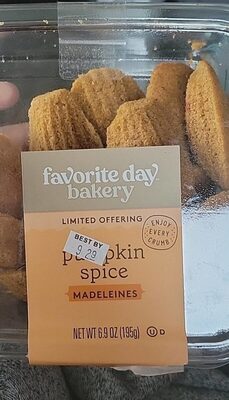 Pumpkin Spice Madeleines, Pumpkin Spice