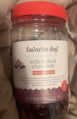 Milk & Dark Chocolate Nuts & Raisins With Milk Chocolate Peanuts, Milk Chocolate Raisins, Dark Chocolate Dried Sweetened Cranberries, Milk Chocolate Cashews, Milk Chocolate And Dark Chocolate Almonds, Milk & Dark Chocolate