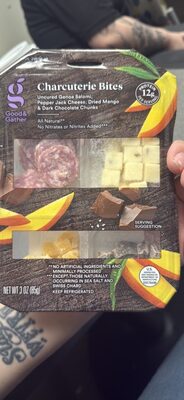 Uncured Genoa Salami, Pepper Jack Cheese, Dried Mango & Dark Chocolate Chunks Charcuterie Bites, Uncured Genoa Salami, Pepper Jack Cheese, Dried Mango & Dark Chocolate Chunks