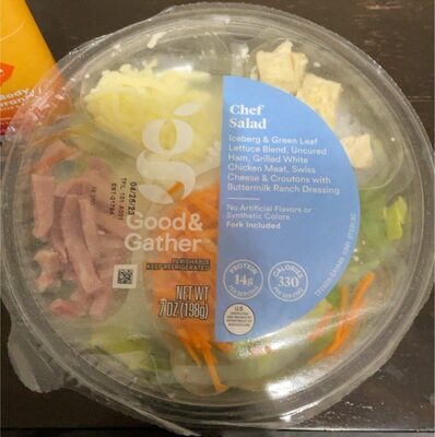 Chef Iceberg & Green Leaf Lettuce Blend, Uncured Ham, Grilled White-Meat Chicken, Swiss Cheese & Croutons With Buttermilk Ranch Dressing Salad, Chef