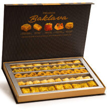 Premium Baklava Scrumptious Layers Of Phyllo Dough Filled With Pistachio Or Cashew Nuts