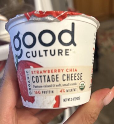 Organic Cottage Cheese With Strawberry Chia, Strawberry Chia