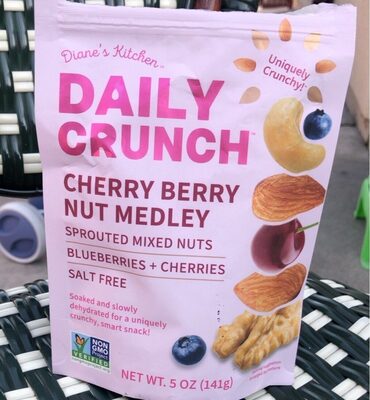 Cherry Berry Sprouted Nut Medley, Cherry Berry