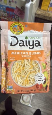 Mexican 4 Cheese Style Blend Cheddar, Monterey Jack, Asadero & Queso Quesadilla Style Blend Cutting Board Collection Shreds, Mexican 4 Cheeze Style Blend