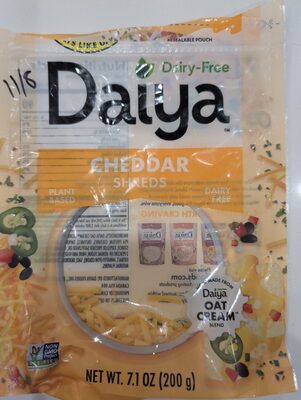 Cheddar Style Cutting Board Collection Shreds, Cheddar Style