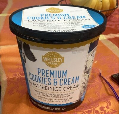 Cookies & Cream Flavored Premium Ice Cream, Cookies & Cream