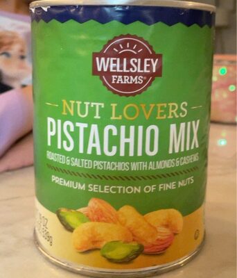 Nut Lovers Roasted & Salted Pistachios Mix With Almonds & Cashews, Nut Lovers