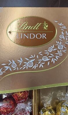 Assorted Chocolate Truffles, Milk Chocolate, Dark Chocolate, White Chocolate, 60% Extra Dark Chocolate, Sea Salt Milk Chocolate, Fudge Swirl Milk Chocolate
