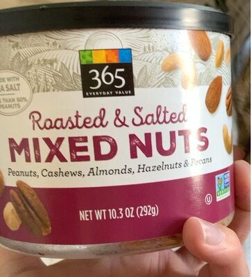 Roasted & Salted Peanuts, Cashews, Almonds, Hazelnuts & Pecans Mixed Nuts, Roasted & Salted