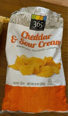 Cheddar & Sour Cream Flavored Ripple Potato Chips, Cheddar & Sour Cream