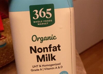 Organic Nonfat Milk