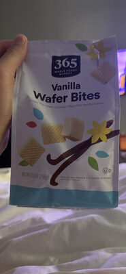 Vanilla Crispy-Thin Wafer Cookies Filled With Vanilla Creme Wafer Bites, Vanilla